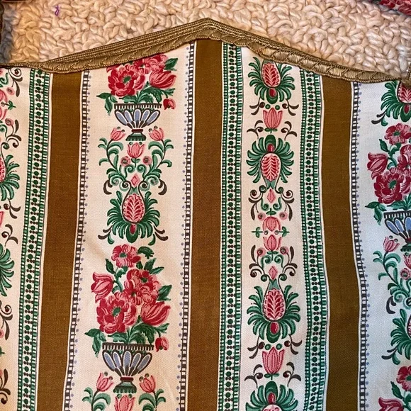 Vintage French (?) clothes hanger with pocket floral stripe - Picture 3 of 11